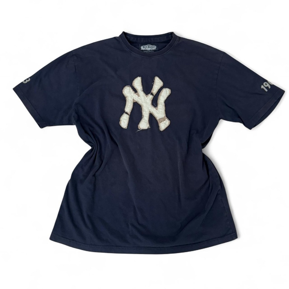 Red Jacket Navy New York Yankees Graphic Crewneck Tee - Vintage Look